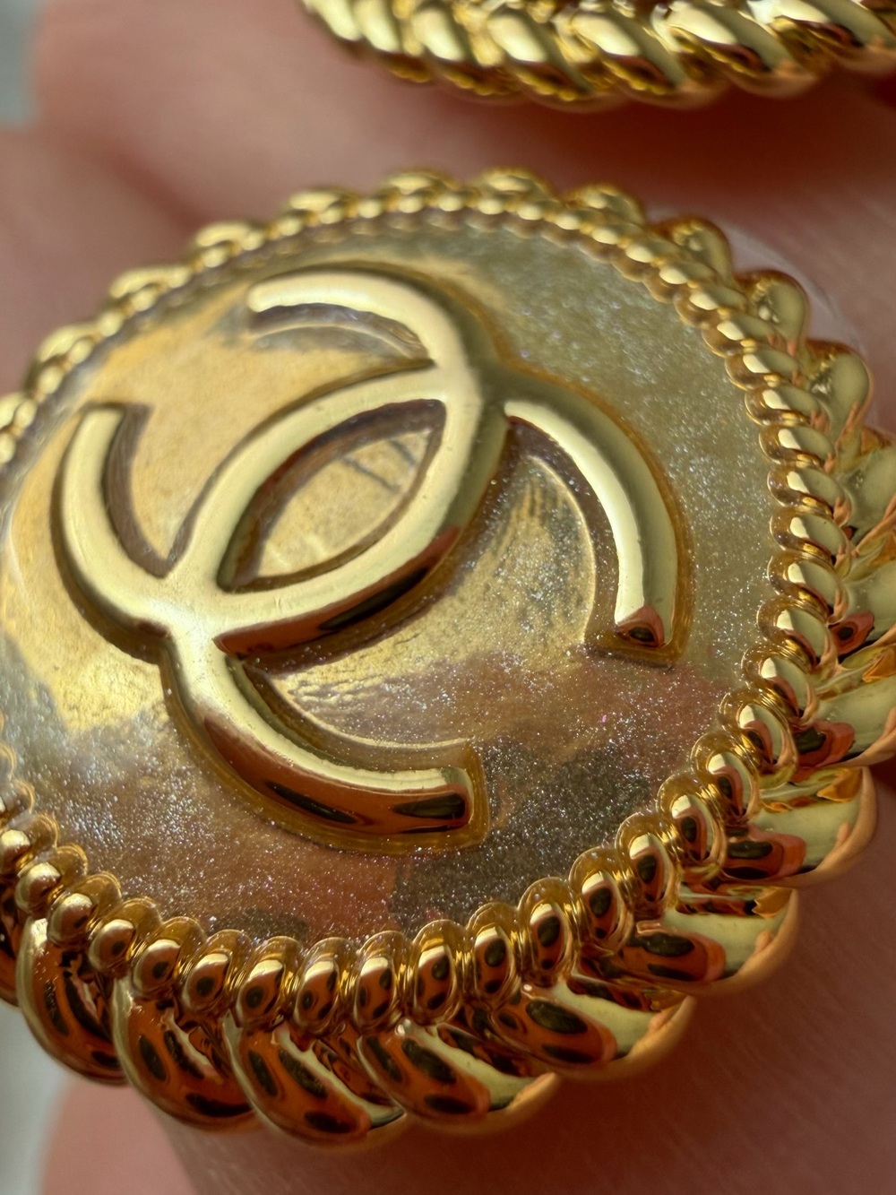 CHANEL Gold Interlocking CC Round Button Earrings - Picture 14 of 14